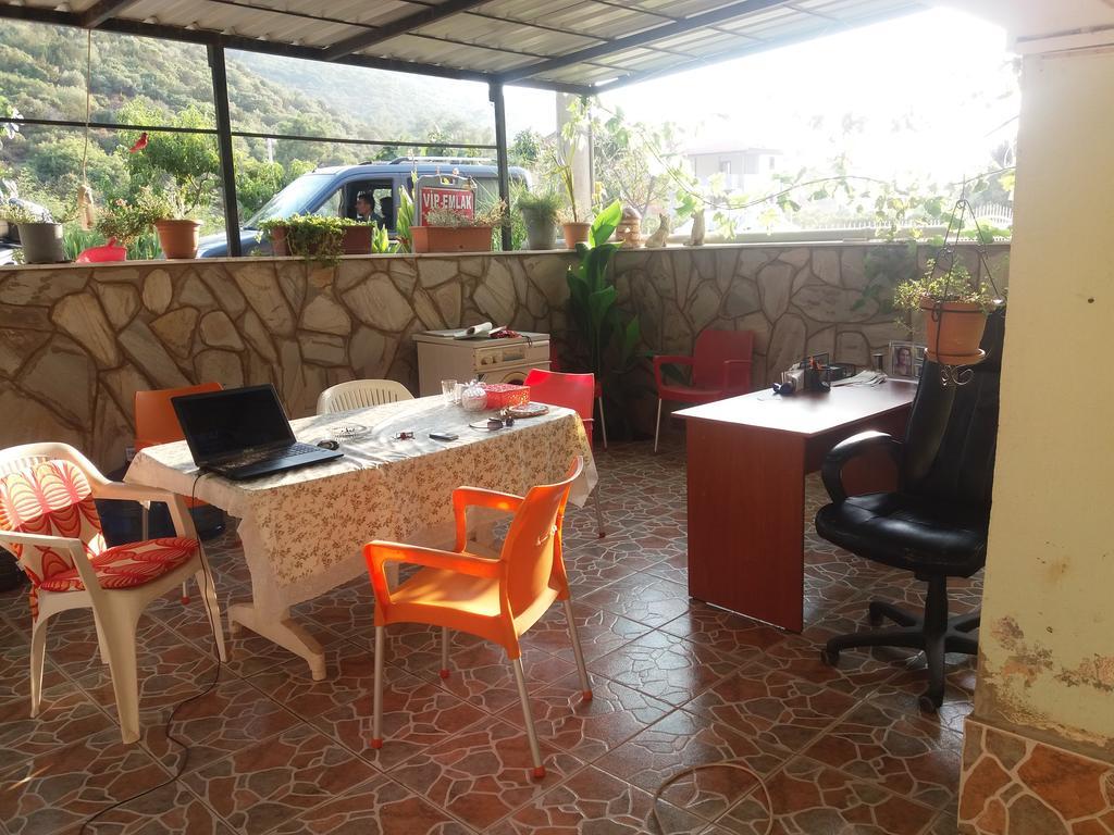 Zeus Apart Pansiyon Guzelcamlı Esterno foto
