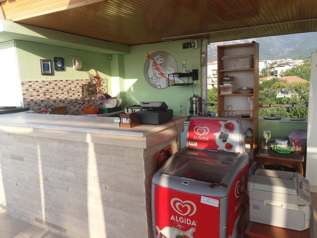 Zeus Apart Pansiyon Guzelcamlı Esterno foto